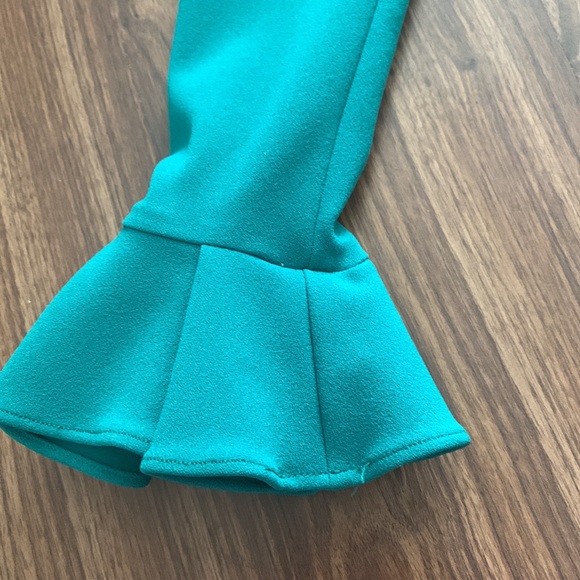 Teal Green Fish tail style dress - Size 12 - Picture 7 of 8